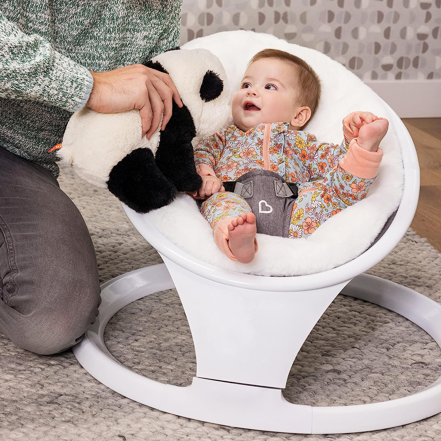 Bluetooth Enabled Lightweight Baby Swing with Natural Sway in 5 Ranges of Motion, Includes Remote Control