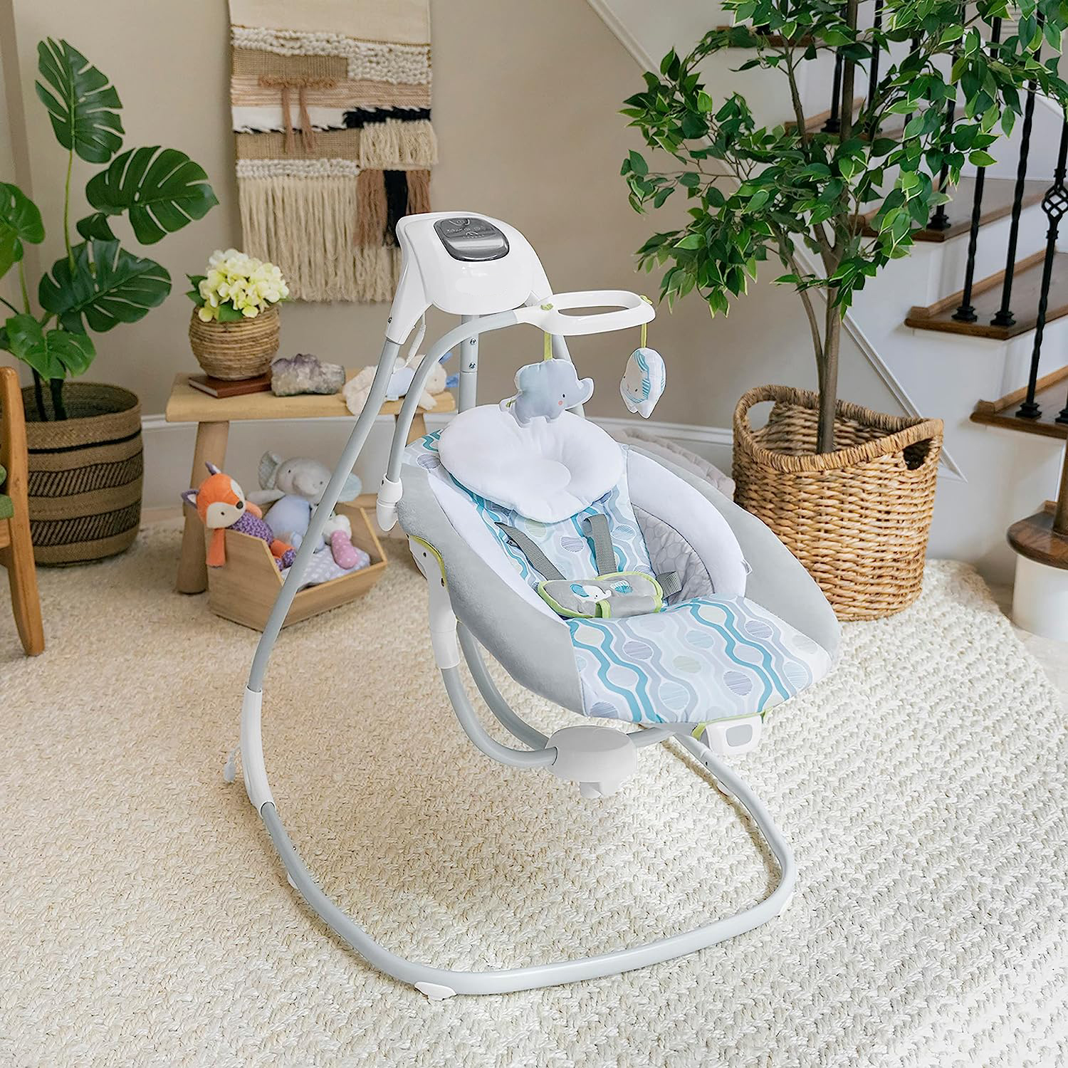 Lightweight Compact 6-Speed Multi-Direction Baby Swing, Vibrations & Nature Sounds, 0-9 Months 6-20 lbs (Pink Cassidy)