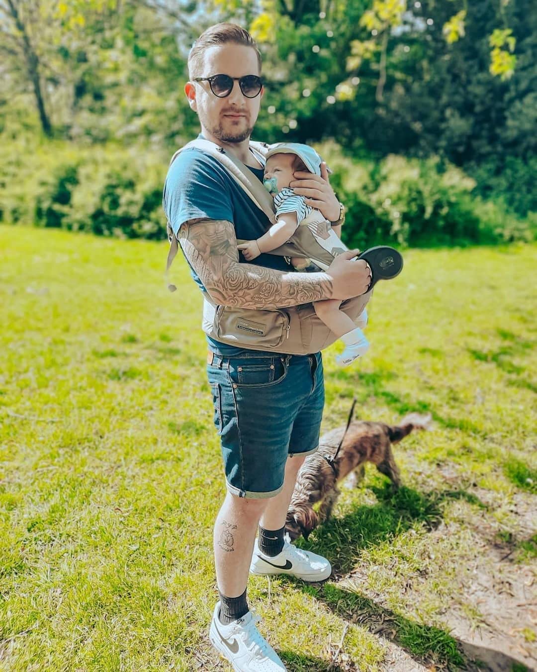 Baby Carrier Newborn to Toddler Baby Hip Carrier with Head Hood,Waist Extender & 3 Pieces Teething Pads (Grey)